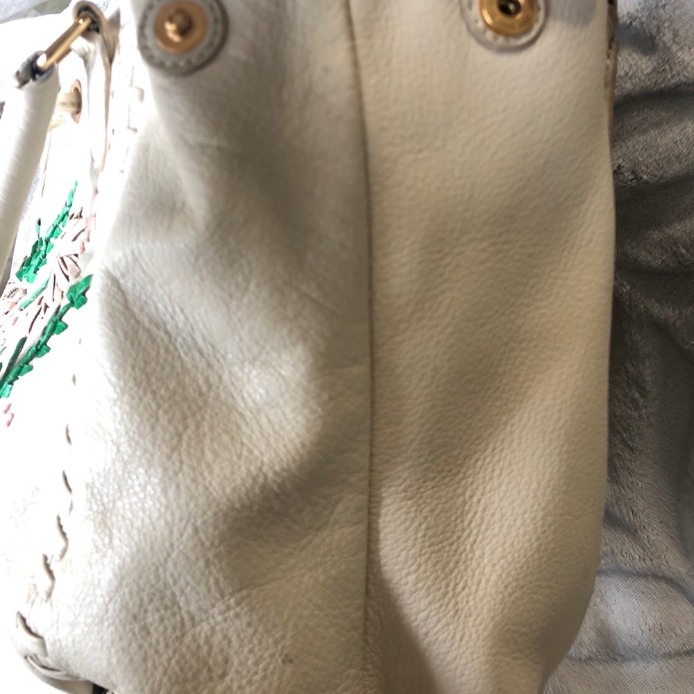 Isabella Fiore (Authentic) cream floral leather bag - Picture 10 of 14
